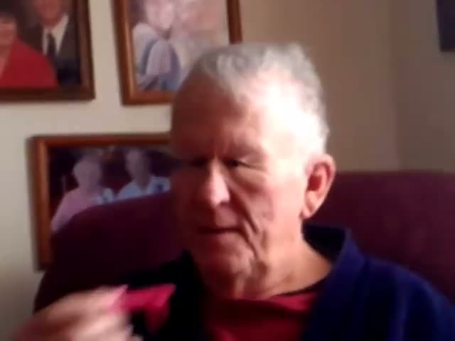 VID_20121225_105148(1).mp4